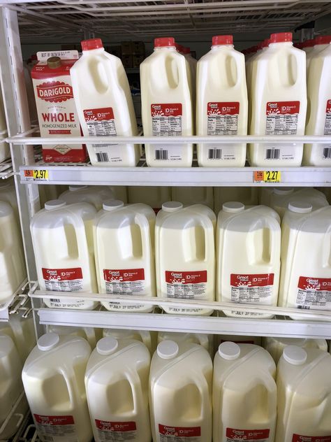 Gallon Of Water Aesthetic, How Many Ounces In A Gallon, Milk Store, Gallon Of Milk, 55 Gallon, 21 Savage, Whole Milk, Food Store, Food Obsession