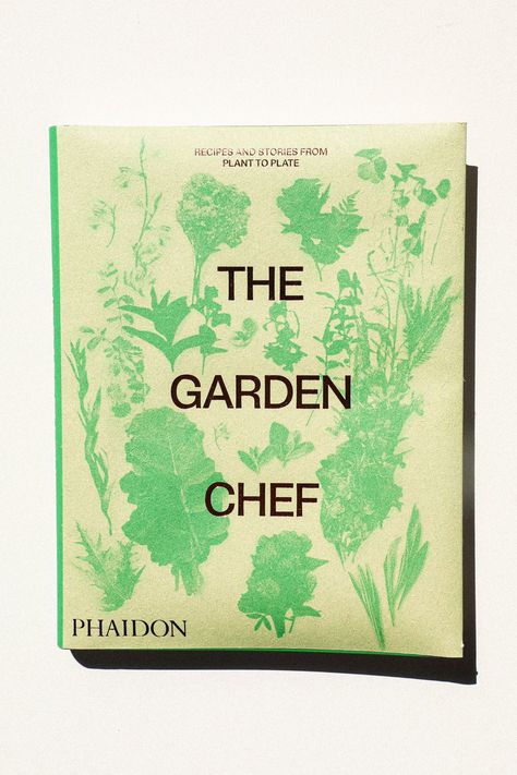 An exclusive glimpse into the gardens of the world's leading restaurants - and access to innovative recipes inspired by them For many chefs, their gardens are a direct extension of their kitchens. Whether a small rooftop in the city for growing herbs and spices, or a larger plot with fruit trees and vegetables, these fertile spots provide the ingredients and inspiration for countless seasonal dishes. The Garden Chef includes more than 100 imaginative garden-focused recipes from the restaurants f Book Design Graphique, Small Rooftop, Innovative Recipes, Recipe Book Design, Cookbook Design, Gardens Of The World, Entertaining Essentials, Herbs And Spices, Growing Herbs