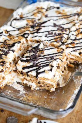 No Bake Pistachio Icebox Cake - Spend With Pennies No Bake Fudge, Weekly Menu Plan, Icebox Cake Recipes, Icebox Pie, Spend With Pennies, Chips Ahoy, Treats Recipes, Icebox Cake, Menu Plan