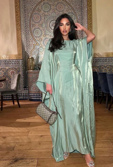 Satin Dress Long, Mode Abaya, Sleeve Bodycon Dress, Khaki Dress, Abayas Fashion, Women Long Dresses, Dress Plus Size, Batwing Sleeve, Modest Outfits