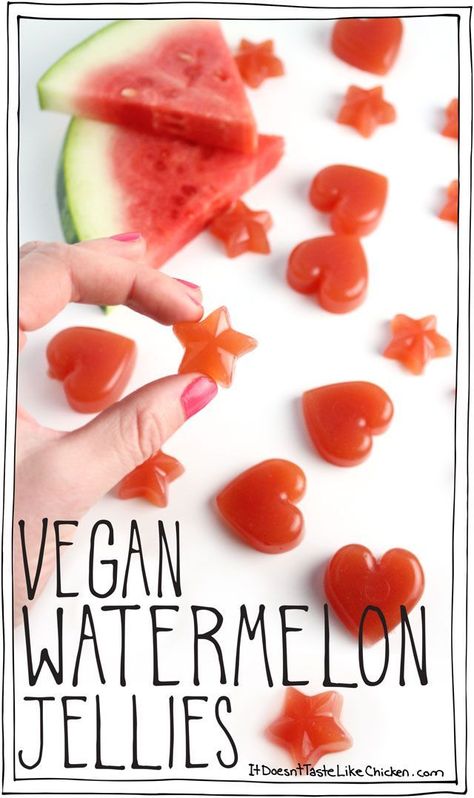 Vegan Watermelon Jellies! Only 4 ingredients make these lightly sweet little candies, and they're really easy to make too! #itdoesnttastelikechicken Watermelon Jelly, Vegan Gummies, Vegan Candies, Root Veggies, Like Chicken, Vegan Kids, Healthy Vegan Snacks, Watermelon Recipes, Vegan Dessert Recipes