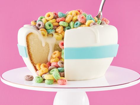 Cereal Cake, Make Powdered Sugar, Kids Cereal, Chocolate Peanut Butter Smoothie, Bowl Of Cereal, Bowl Cake, Summer Cakes, Cereal Recipes, Cereal Bowl