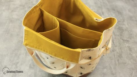 DIY Multi Pocket Tote Bag – sewingtimesblog Multi Pocket Bag Pattern, Tote Bag Diy, Diy Pouch, Multi Pocket Bag, Tote Bag Pattern Free, Canvas Bag Design, Tote Bag With Pockets, Diy Bag Designs, Bag Pattern Free