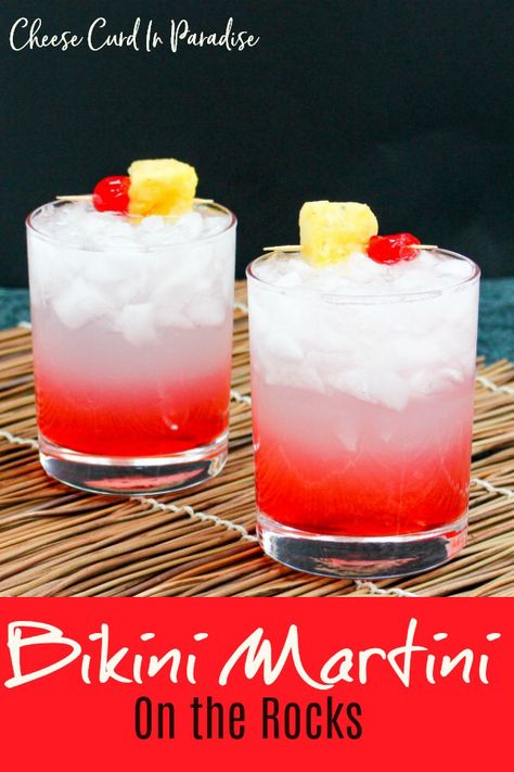 Rum Lemonade, Fresh Pineapple Juice, Mixed Drinks Alcohol, Yummy Alcoholic Drinks, Liquor Drinks, Fresh Pineapple, Boozy Drinks, Mixed Drinks Recipes, Martini Recipes