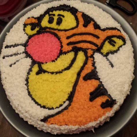 Tigger Birthday, Tigger Cake, Tigger Cake Ideas, Winnie The Pooh Cake 2 Tier, Buttercream Winnie The Pooh Cake, Tiger Cake, Winnie The Pooh Cake, Cute Winnie The Pooh, Football Birthday Party