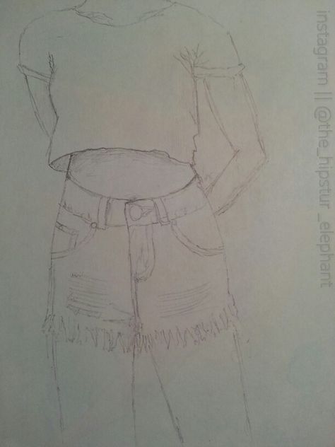 Crop top, high waisted shorts, cut off shorts denim draw drawing teen fashion clothes Denim Shorts Drawing, Shorts Outfits Drawing, How To Draw Jean Shorts, Jean Shorts Drawing, Jeans Drawing, Shorts Drawing, Things To Ask Siri, Womens Ripped Jeans, Fashion Drawing Sketches