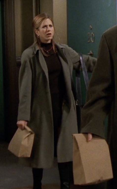 Rachel Green Coat, Green Outfits Aesthetic, Friends Rachel Outfits, Estilo Rachel Green, Rachel Green Friends, Rachel Green Style, Friends Outfits, Rachel Green Outfits, Nyc Fits