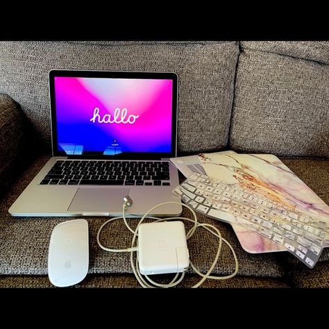 Mac Book Pro 2015 Silver Good Condition Apple Mouse, Mac Book Pro, Mac Book, Keyboard Cover, Silver Colour, Sd Card, Macbook Pro, Macbook, Silver Color