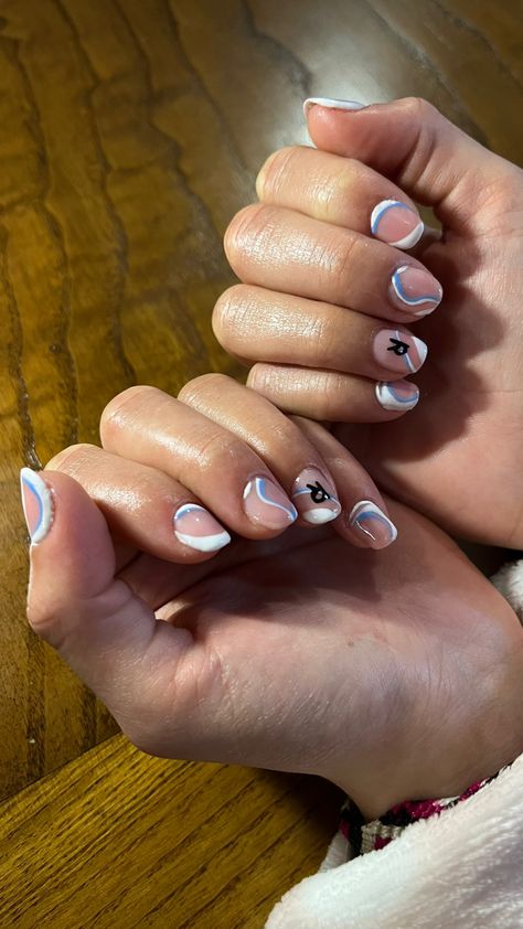 The boyfriend initial 🤭 Nails With R Initial, White And Blue Nails, Boyfriend Initials, R Initial, The Boyfriend, Blue Nails, Initials, Nails, Blue