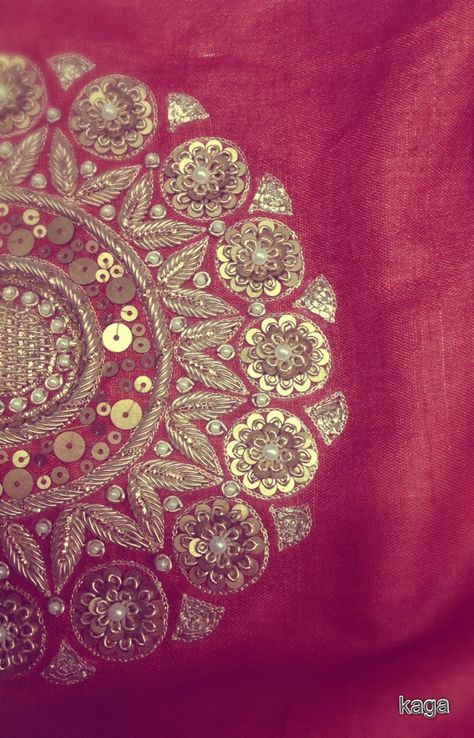 Jardosi Work Design On Blouse, Khatliwork Blouse Design, Khat Work Blouse Design, Marodi Work Blouse, Zardosi Embroidery Motif, Khatli Work Blouse Design New, Khatli Work, Zardosi Embroidery, Gold Work Embroidery