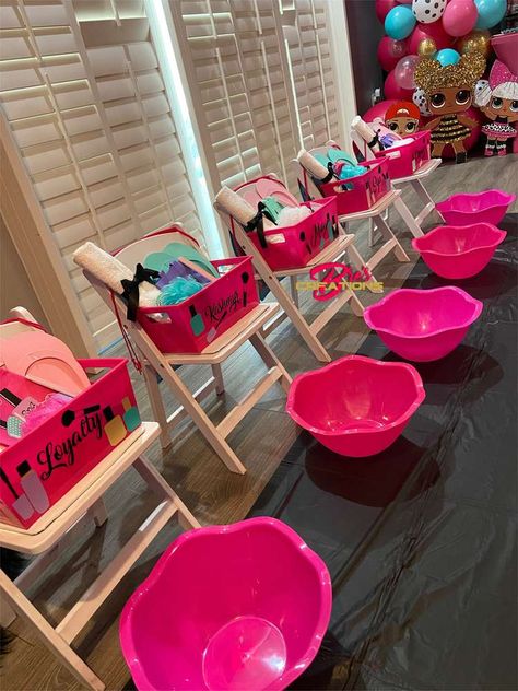 Lol Surprise Birthday Party Ideas, Surprise Birthday Party Ideas, Lol Surprise Birthday Party, Spa Sleepover Party, Lol Surprise Birthday, Birthday Lol, Spa Day Party, Slumber Party Birthday, Kids Spa Party