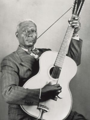 Where Did You Sleep Last Night, Lead Belly, American Folk Music, The Quarrymen, Tv Documentary, Blues Musicians, Creedence Clearwater Revival, Rock Island, Folk Music