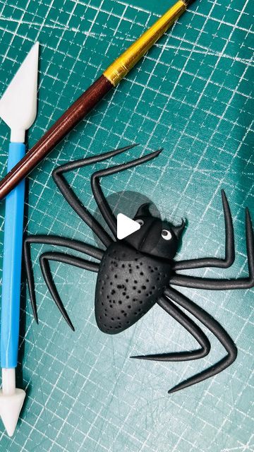 Shiva master on Instagram: "How to make fondant spider 🕷️ 
.
.
.
.
#spider #fondantspider #cakespider #spiderplant #cakes #cakeart #fondantartist #cakeartist #fondantwork #spiderlove #chefshivars" Clay Spider, How To Make Spiders, Spider Cake, Spider Plants, Arachnids, Halloween Props, Cake Art, Baby Birthday, Shiva