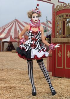 Las Vegas party costume ideas on Pinterest | Las Vegas Costumes ... Cirque Vintage, Masquerade Decorations, Halloween Makeup Clown, Circus Outfits, Masks Halloween, Dark Circus, Hallowen Costume, Circus Costume, Halloween Masquerade