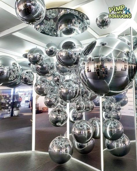 Balloons Decor, Chrome Ball, Gender Party, Metallic Balloons, Metallic Party, New Year Designs, Balloon Backdrop, Balloon Wall, Disco Party