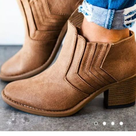 Size 7.5 Never Worn. Very Cute But Didn't Fit Quite Right And Can't Return Them. Material Feels More Like Suede. Casual Leather Boots, Thick Heel Boots, Boots And Jeans, Mid Heel Boots, Winter Leather Boots, Women Ankle Boots, Ankle Boots Men, Casual Leather Shoes, Winter Shoes For Women