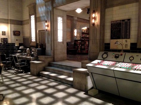 Go Behind the Scenes and See SUPERNATURAL’S Sets and Props — Nerdist Hbo Supernatural, Supernatural Visuals, Tower Furniture, Spn Aesthetic, Spn Dr, Tiny Tower, Supernatural Aesthetic, Supernatural Dr, Supernatural Bunker