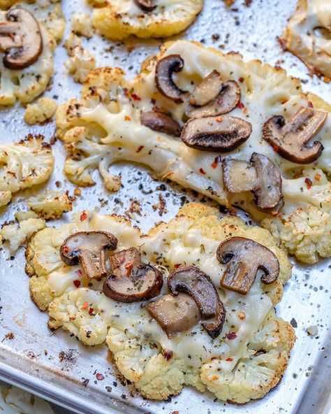 These Clean Eating Cheesy Cauliflower Mushroom Steaks are SERIOUSLY Yummy! | Clean Food Crush Mushroom Steaks, Cauliflower Mushroom, Cheesy Cauliflower, Steak And Mushrooms, Clean Eating Recipes For Dinner, Clean Eating For Beginners, Cauliflower Steaks, Inflammatory Diet, Clean Food Crush