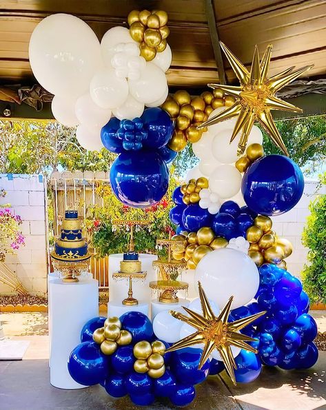 Baby Shower Garcon, Deco Ballon, Twinkle Twinkle Baby Shower, Prince Baby Shower, Baby Shower Decorations For Boys, Garland Arch, Royal Blue And Gold, Space Birthday, Star Baby Showers