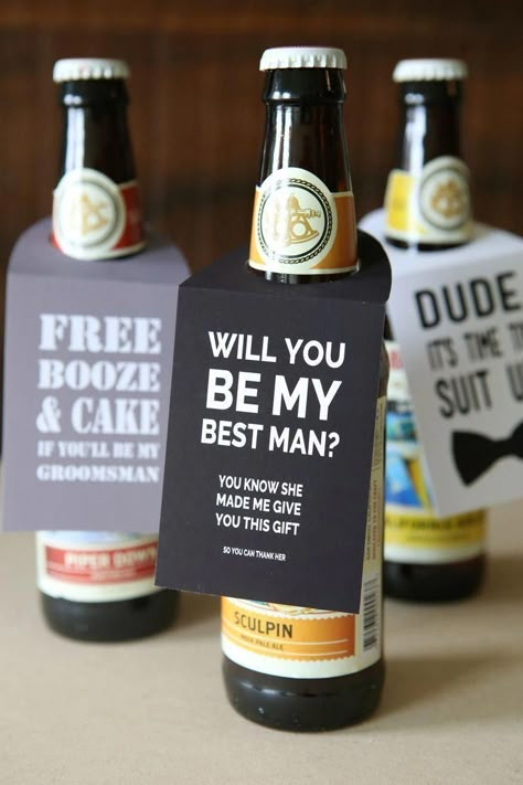 Diy Beer Gifts, Asking Groomsmen, Cheap Wedding Gifts, Be My Best Man, Groomsmen Beer, Groomsmen Invitation, Junior Groomsmen, Groomsman Proposal, Bridesmaid Groomsmen Gifts