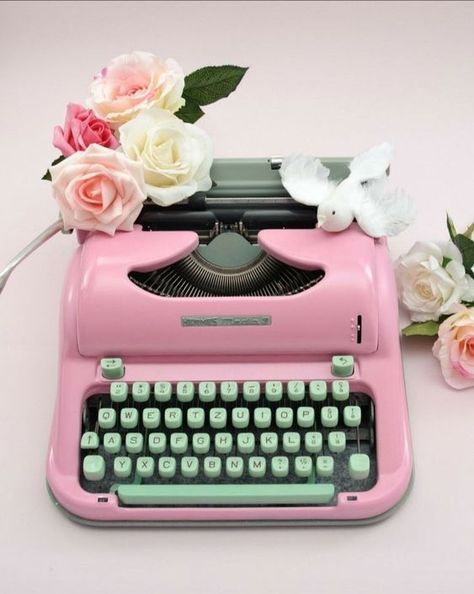 Pink Typewriter, Pink Pens, Advertising Ideas, Oc Stuff, Pink Office, Print Planner, Office Crafts, Craft Room Office, Happy Dance