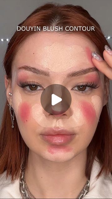 Mirta Miler on Instagram: "Douyin blush contour 🎀
.
.
#makeuphacks #makeupideas #contouring" Contour With Blush, Douyin Blush, Blush Contouring, Blush Application, How To Apply Blush, Blush Contour, Diy Beauty Hacks, Contour Makeup, Oval Faces