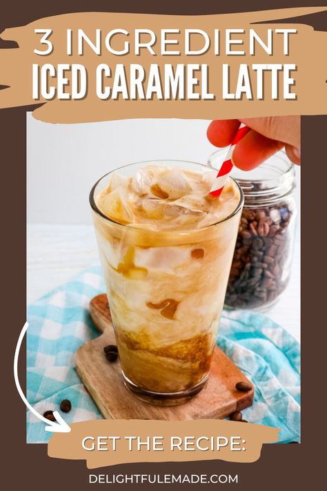 Diy Iced Coffee Recipes, Iced Caramel Latte Recipe, Expresso Recipes, Coffee Shop Drinks, Breakfast Beverages, Caramel Latte Recipe, Diy Iced Coffee, Caramel Iced Coffee Recipe, Healthy Iced Coffee