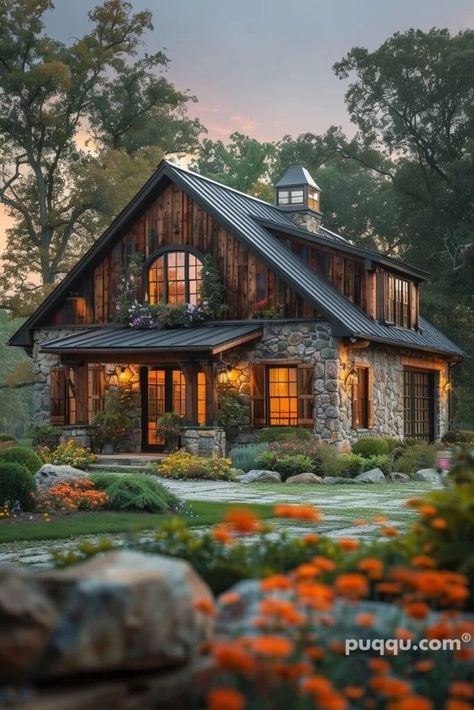 Unique Barndominium, Metal Barn House Plans, Small Barndominium Ideas, Metal Barn Homes, Small Barndominium, Barndominium Ideas Exterior, Barn Style House Plans, Cozy Patio, Modern Barn House