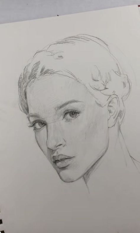 Drawing Faces, Contour Drawing, Art Drawings Sketches Pencil, Face Sketch, Beauty Art Drawings, 수채화 그림, Arte Sketchbook, Sketchbook Art, Portrait Sketches