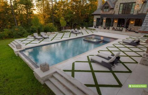 Betz Fillipetti 023 Houzz Geometric Pool, Rectangle Pool, Concrete Patios, Diy Swimming Pool, Cool Swimming Pools, Backyard Pool Landscaping, Modern Pools, Large Backyard, Dream Pools