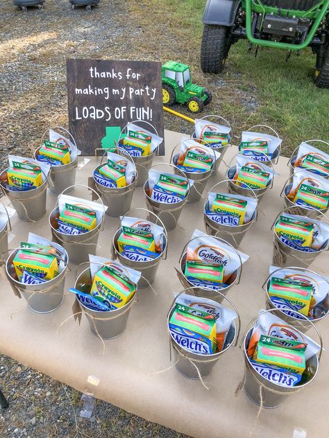 Tractor Birthday Party Snacks, Tractor Party Snacks, Tractor Food Ideas, Three Farm Birthday, Tractor Theme Birthday Party Food, Farm Party Snack Ideas, Tractor 3rd Birthday Party, Tractor Theme 2nd Birthday Party, Tractor First Birthday Party