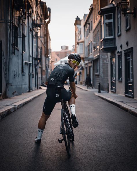 Alex Cormier on Instagram: “A little spin at golden hour? Yes please!😎 #cyclingroad #bicycling #instacycling #cyclingshot #cyclinglove #cyclingpassion…” Cyclist Photography, Road Bike Photography, Mountain Biking Photography, Bicycle Photography, Cycling Inspiration, Cycling Photography, Bike Photoshoot, Bike Photography, Cycling Photos