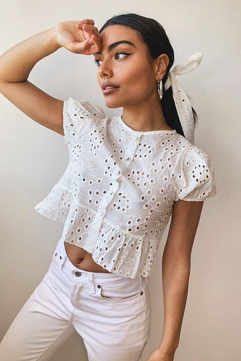 0ed9422357395a0d4879191c66f4faa2 Top Fabric, Perfect Outfit, Fashion Inspo Outfits, Chic Outfits, Trendy Outfits, Stylish Outfits, Chic Style, Top Styles, Outfit Inspirations