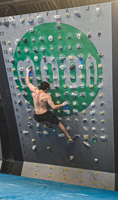 Bouldering on the Moon Board and doing Pogo V6 which is a benchmark. This is a great climbing training board. Outdoor Bouldering, Boulder Climbing, Bouldering Gym, Climbing Training, Moon Board, Punch Drinks, Rock Climbers, Training Tools, On The Moon