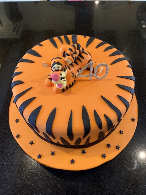 Tigger cake for a 40th Tigger Cake Ideas, Tiger Cake Ideas, Tigger Party, Tigger Cake, Tigger Birthday, Winnie The Pooh Cakes, Tiger Who Came To Tea, Tiger Blanket, Tiger Cake