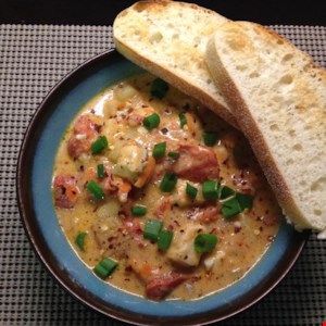 Halibut Chowder, Potato Chowder Recipes, Alaskan Halibut, Cheap Lunch, Halibut Recipes, Uk Recipes, Chowder Recipe, Stewed Tomatoes, Chowder Recipes