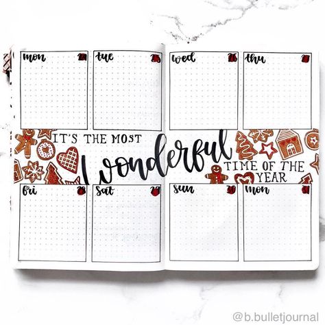 Christmas Weekly Spread, Bullet Journal Christmas, Weekly Spread Ideas, December Bullet Journal, Art Journal Challenge, Bullet Journal 2020, Bullet Journal Set Up, Bullet Journal Cover Page, Bullet Journal Weekly Spread