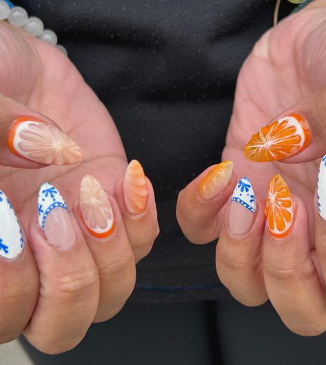 Lil orange and grapefruit moment🍊🍊 #nailart #nailtech #nailsalon #thenailbargf #nailartspecialist #nailinspo #greatfallsnailtechs #greatfallssalon #funkynails #weirdnails #3dnailart #auranails #handpaintednailart #ariesnails #ariesseason #fruitnails 3d Orange Nails, Orange Slice Nails, Orange Fruit Nails, Grapefruit Nails, Citrus Nails, Aries Season, Orange Slice, Glow Nails, Painted Nail Art