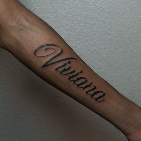 Name Tattoo Ideas - Lush Tattoos Name Tattoos Inner Arm, Fonts For Name Tattoos, Forearm Last Name Tattoos, Man Name Tattoo, Bubble Letter Tattoos On Arm, Men Tattoo Fonts, Cursive Tattoo Fonts For Men, Name Tattoos For Men Arm, Last Name Tattoos For Men