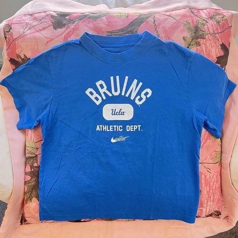 ucla bruins nike t shirt 🩷🪽🏈💫✨ ～(^з^)-♡࿎

brand:... - Depop Ucla Bruins, Nike T, Nike Tshirt, Women's T Shirt, Nike Women, Casual Shirts, Bundles, Angeles, Womens Tops