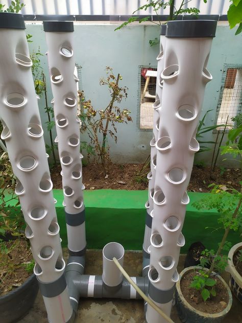 Plant Potting Ideas, Plants Pots Ideas, Plant Pots Ideas, Plant Pot Ideas, Hydroponic Tower, Hydroponic Gardening Diy, Potting Ideas, Indoor Hydroponic Gardening, Hydroponic Gardening System