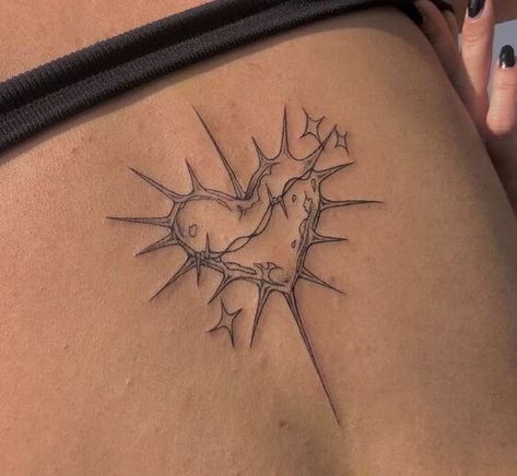 Stile Kylie Jenner, Grunge Tattoo, Funky Tattoos, Tattoos For Lovers, Dainty Tattoos, Black Ink Tattoos, Elegant Tattoos, Barbed Wire, Dope Tattoos