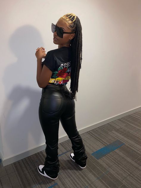 Stacked Leather Pants Outfit Black Women, Stacked Pants Outfit Black Women, Stacked Pants Outfit, Leather Pants Streetwear, Stacked Leather Pants, Outfits With Air Force Ones Black, Outfits With Air Force Ones, Summer Baddie, Stacked Pants