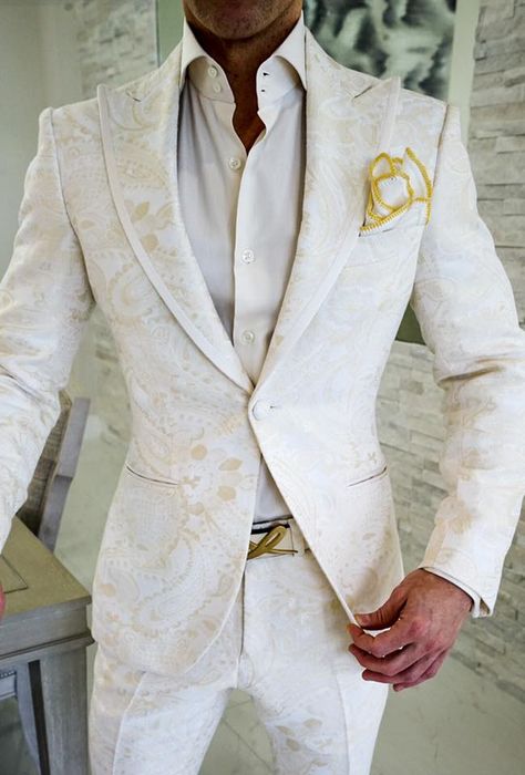 Greek Wedding Suit Grooms, White And Gold Tuxedo Wedding, Mens White Wedding Suit, All White Groom, Wedding Suits Groom Unique, Men Designer Suits, Formal Jackets For Men, Men Suit Fashion, Suit For Men Wedding