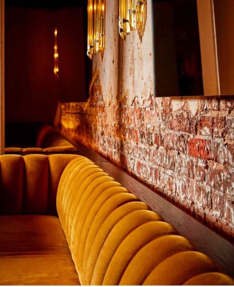 Banquette Seating Restaurant, Restaurant Booth Seating, Banquet Seating, Booth Seating, Banquette Seating, Bar Interior, Bar Seating, Pierre Frey, Furniture Upholstery