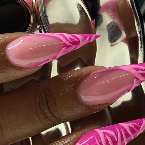 BP 🎀 on Instagram: "• it's FRENCHIE FRIDAYY • featured today are these barbie pink velvet stilettos 💅🏽💖👼🏽 Can y'alll believe i haven't done a stiletto set since 2021??? Like where are my stiletto babes attt?? thank you boo @setsbyzamirahrose for trusting me with your nails 😽🤍 if you're in the greenville area, def check her out! #stilettonails #stilettos #nails #nailsofinstagram #longnails #pinknails #pinkfrenchies #barbienails #zebranails #ncnails #ncnailtech #nailinspo #nailart #nailartist #uncpnails #fayettevillenails" Coffin Nails Pink, Pink Stilletos Nails, Pink Nails Birthday, Pink Stiletto Nails Designs, Pink Nail Designs Almond Shape, Medium Stiletto Nails, Triangle Nails, Pink Zebra Nails, Pink Stiletto Nails