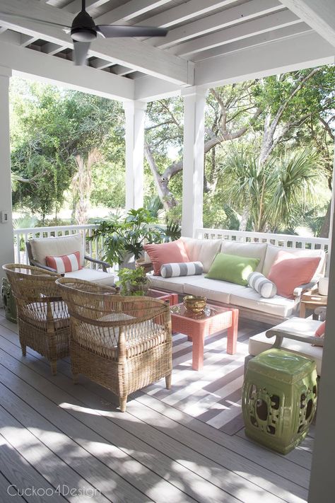 Southern Living Idea House 2017 (part 1) | Cuckoo4Design Koti Diy, Rattan Outdoor Furniture, Southern Living Homes, Porch Furniture, Porch Design, The Porch, Rattan Furniture, Wicker Furniture, Furniture Outdoor