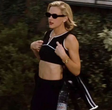 Today on the blog 🙌 Not Your Grandma’s Golf Clothes — how to upgrade your athleisure to a classier, cooler vibe (enter Meredith Blake àl a Parent Trap) Meredith Blake, Parent Trap, 90s Model, Movies Outfit, Sporty Chic, Hiking Outfit, Golf Outfit, Costume Design, Kendall Jenner