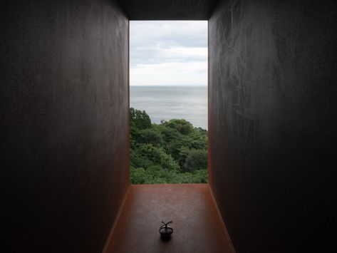 Gallery of Enoura Observatory / Hiroshi Sugimoto | New Material Research Laboratory - 2 Observatory Architecture, Hiroshi Sugimoto, Citrus Grove, Material Research, Art Foundation, Landscape And Urbanism, New Material, Ushuaia, Brutalism