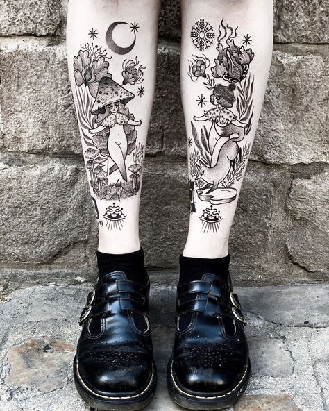 Tatuaje Studio Ghibli, Phönix Tattoo, Shin Tattoo, Simple Tattoos For Women, Tattoo Placements, Autumn Tattoo, Tattoo Leg, Fairy Tattoo Designs, Mushroom Tattoos